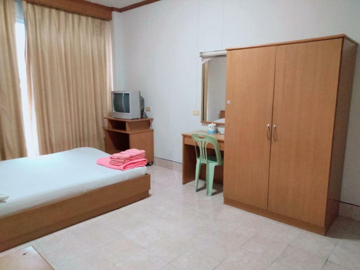 Cathay Guesthouse Hat Yai Exterior foto