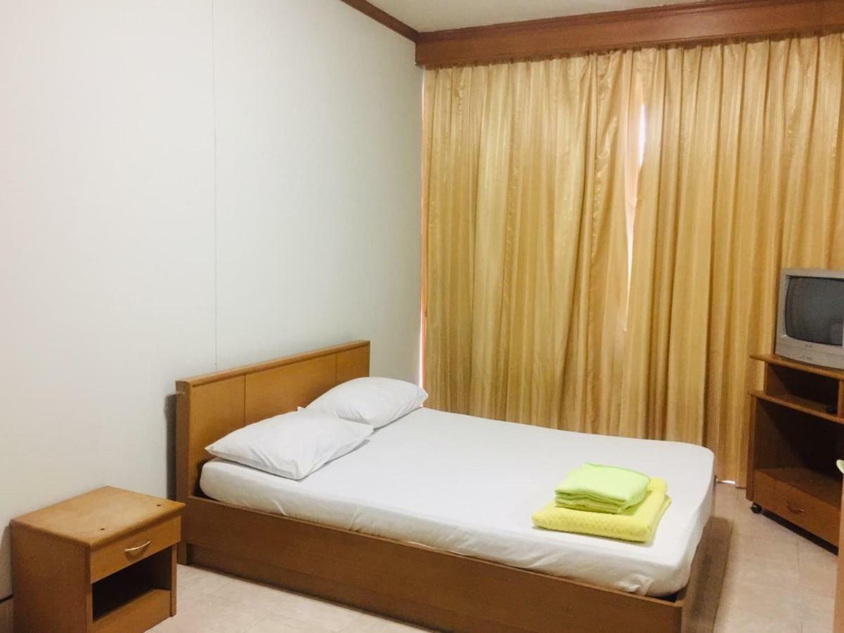 Cathay Guesthouse Hat Yai Exterior foto